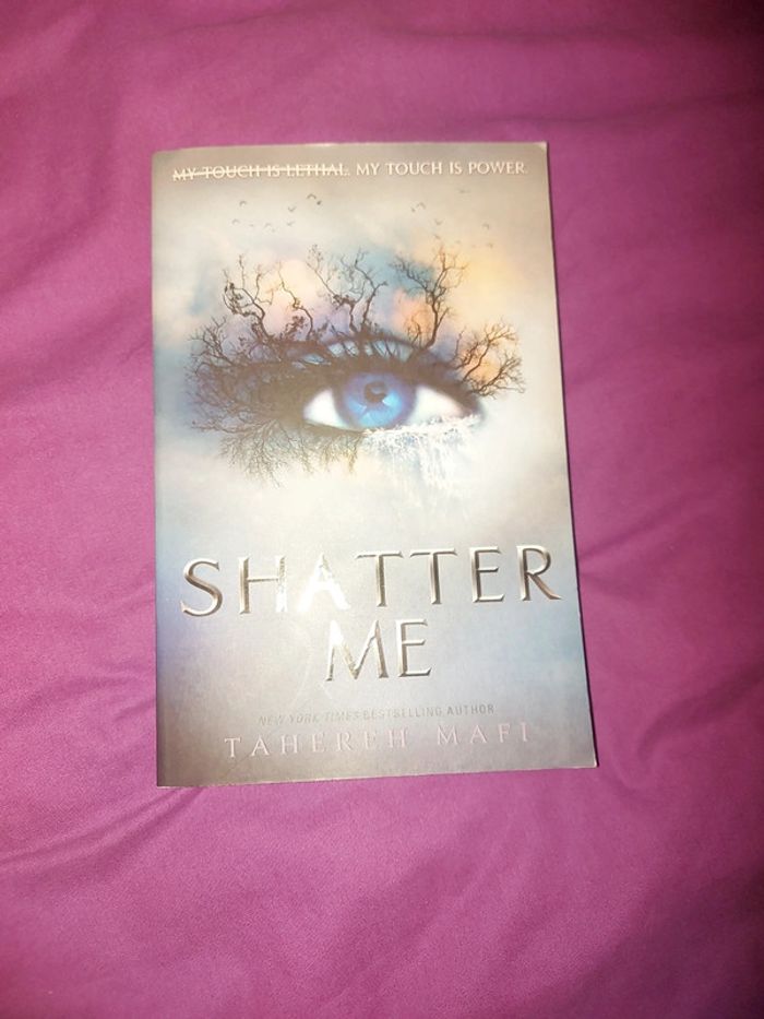 Livre shatter me