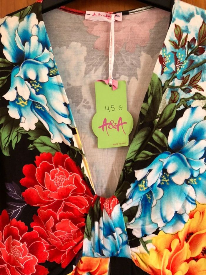 Robe fleurie Amélie & Amélie neuve avec étiquette - photo numéro 2