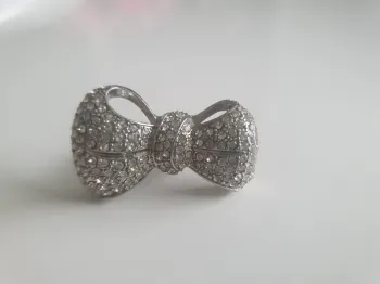 Bague réglable fantaisie noeud