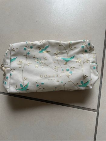 Trousse goutal paris