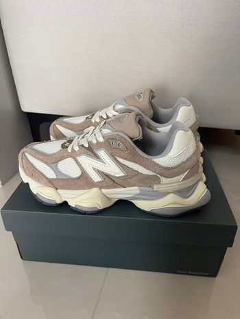 New Balance 9060 Kaki 37.5