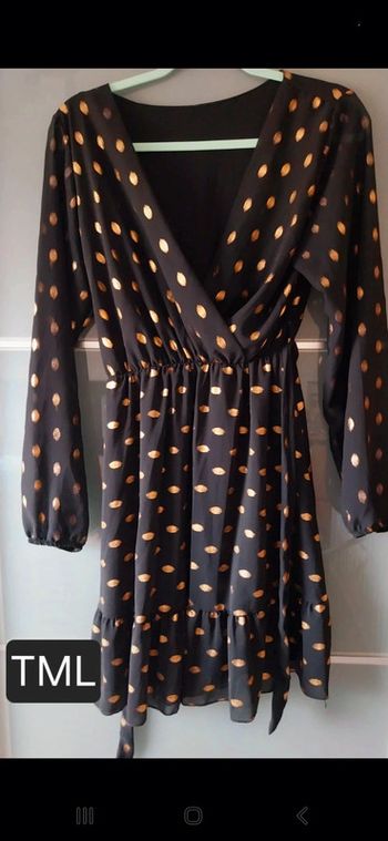 Robe à pois dorée mango