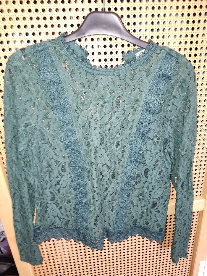 Blouse  chemise brodé pimkie