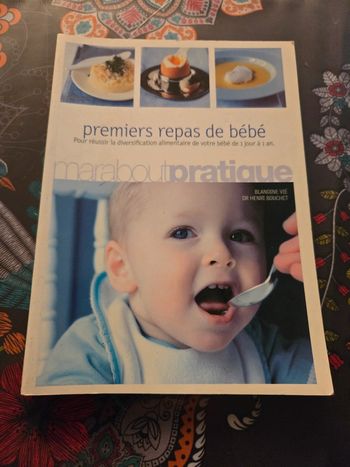 Premier repas de bébé