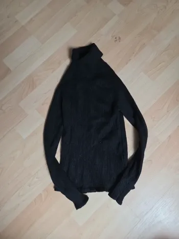 Pull col rouleau 12ans TAO noir pailleté