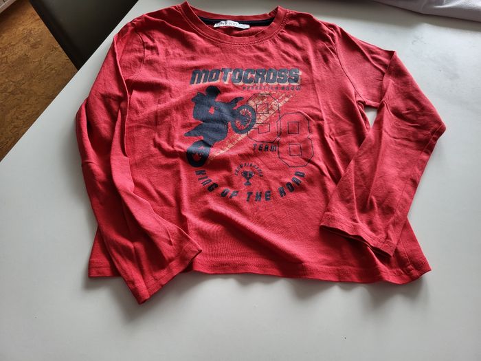 Tee shirt