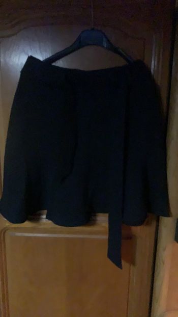 Jupe taille xs bizzbee