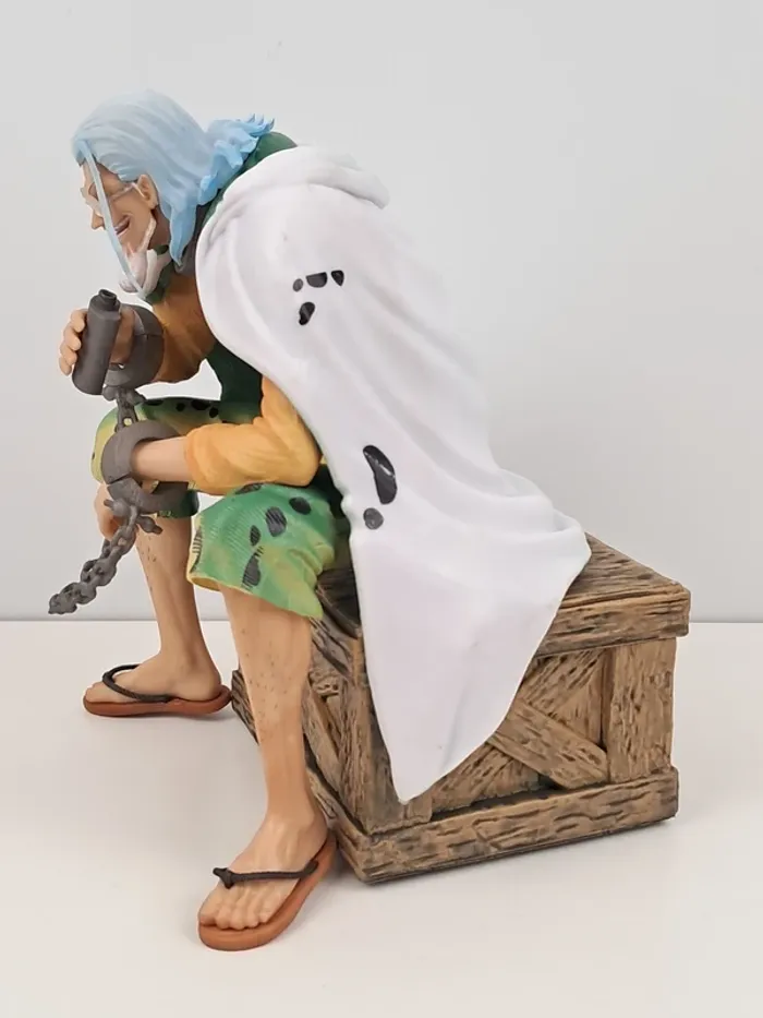 Figurine One Piece - Rayleigh au Feu de Camp - photo numéro 3