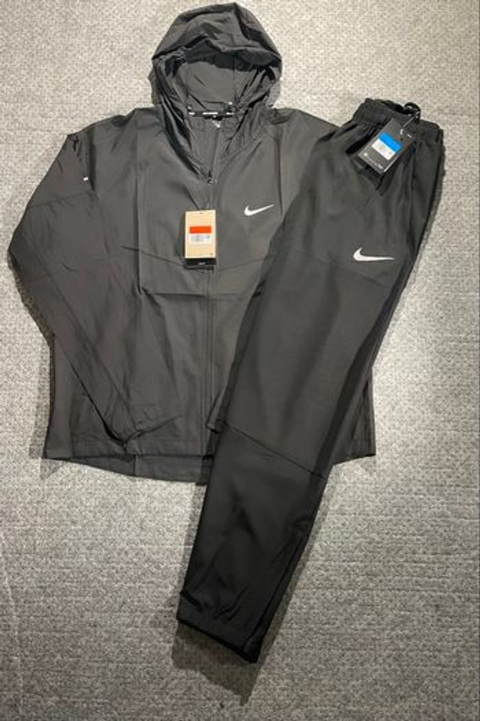 Ensemble nike running
