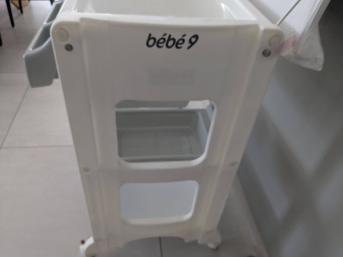 Table à langer Bébé 9
