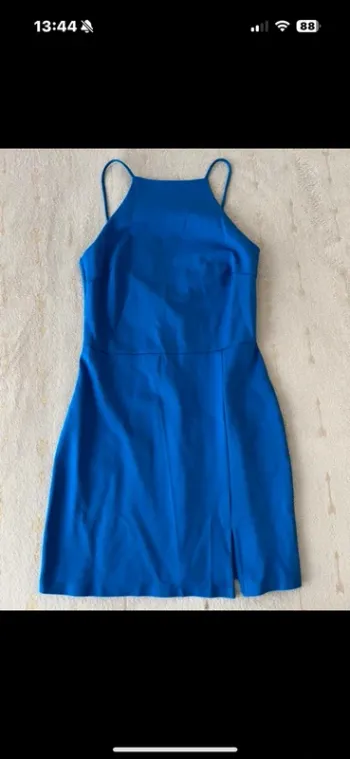 Robe bleu électrique