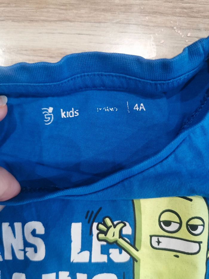 Lot 4 t-shirt 4 ans - photo numéro 10