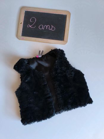 Veste sans manche Orchestra taille 2 ans en très bon état