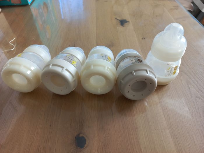 5 Biberons mam en plastique 130 ml - photo numéro 2