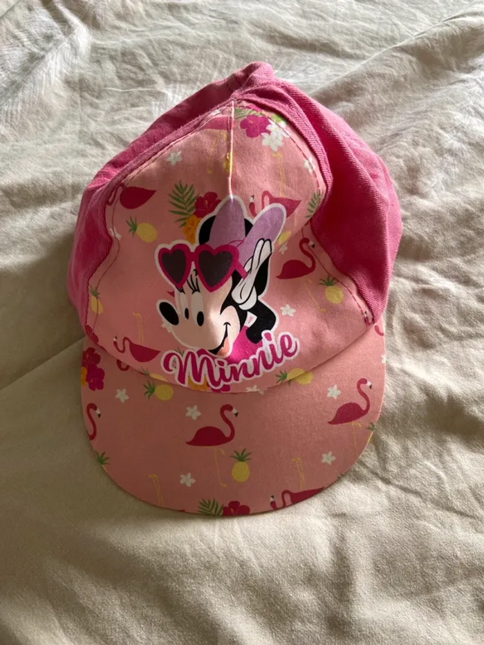 Casquette minnie .
