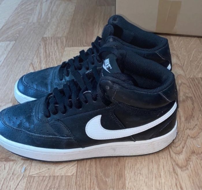 Chaussure - photo numéro 2