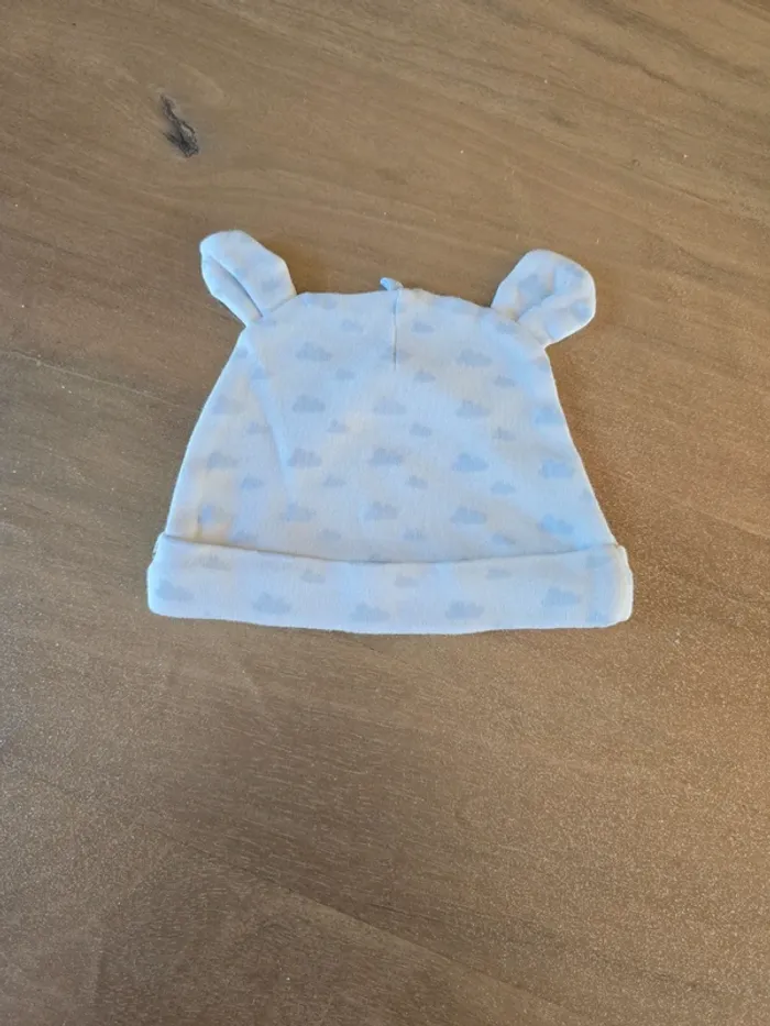 Bonnet de naissance