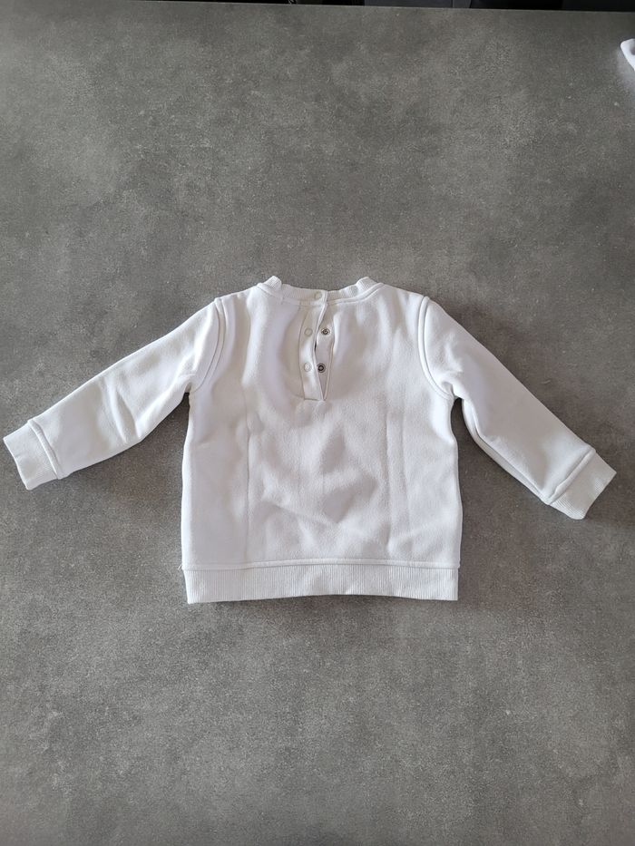 Lot de trois pull. - photo numéro 4