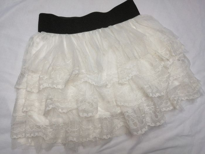 Jupe enfant à froufrou en tulle blanc - photo numéro 2
