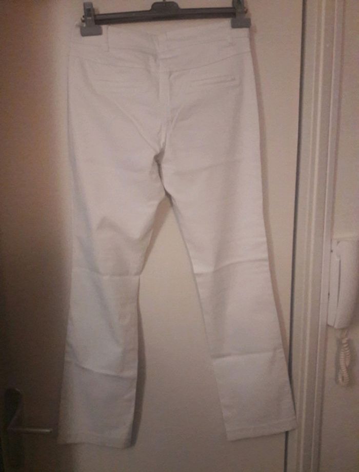 Lot 2pantacourts 1 pantalon T38 - photo numéro 5