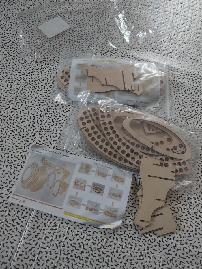 Organisateur en bois – pinceaux, crayons & feutres