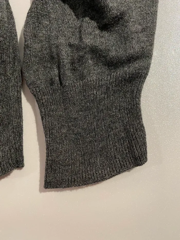 Pull col v gris eleven Paris - photo numéro 5