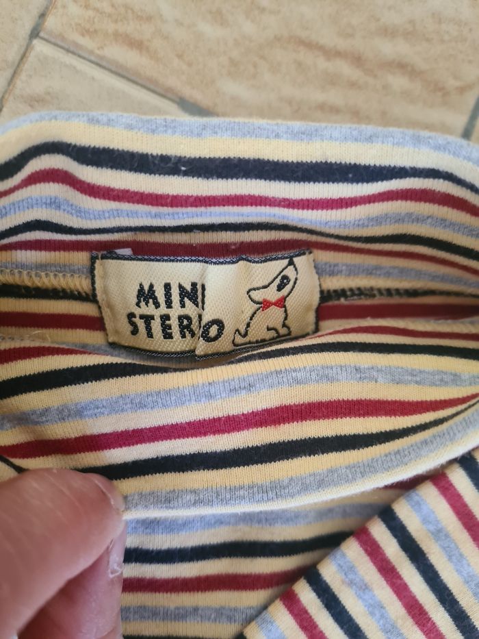 Lot 2 pulls / Taille 4 ans - photo numéro 2
