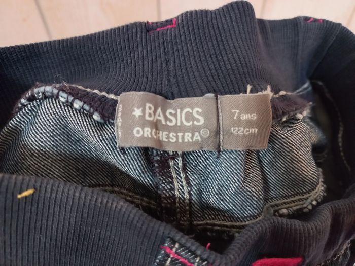 Lot 2 jeans fille 6/7 ans - photo numéro 4