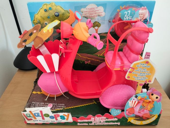 Scooter télécommande lalaloopsy - photo numéro 3