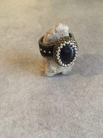 Bague onyx sertie