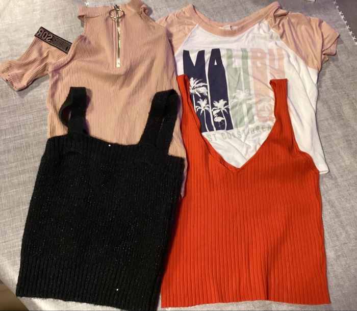 Lot de 4 tops S - photo numéro 1