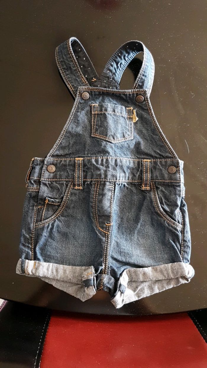 Ensemble salopette + t shirt 9 mois - photo numéro 2