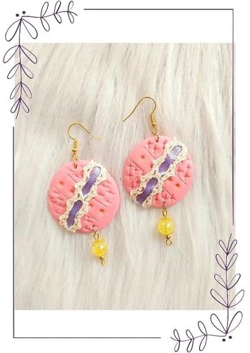 Boucles d'oreilles rondes avec dentelle style sweet lolita
