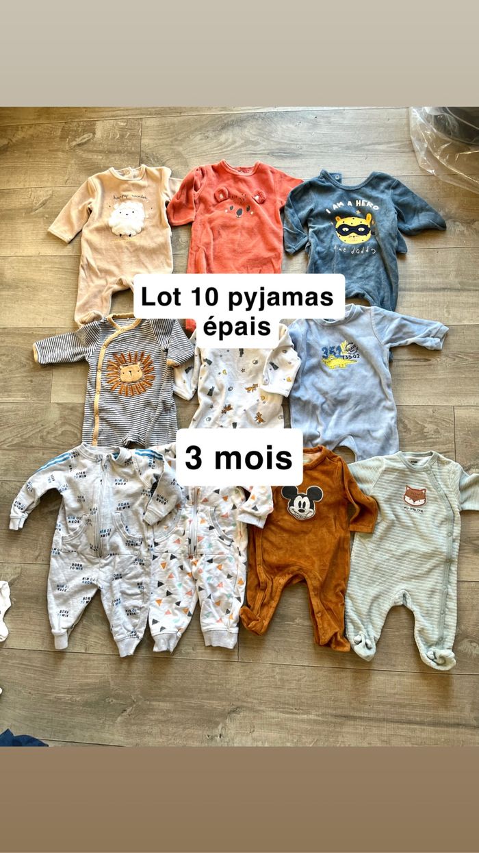 Lot pyjamas épais 3 mois