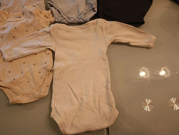 Lot de 6 bodies - photo numéro 7