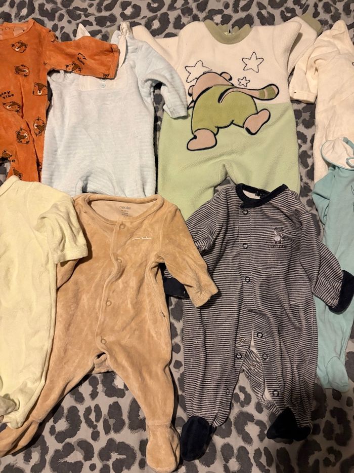 Lot pyjama bébé - photo numéro 2