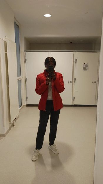 Grosse doudoune rouge en duvet