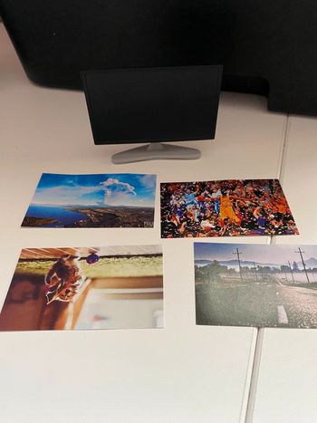 Télé écran plat miniature avec 4 écran différents