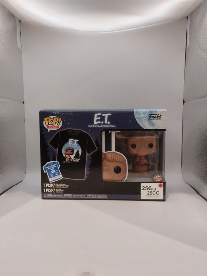 Pop "E.T" the Extra-terrestrisal