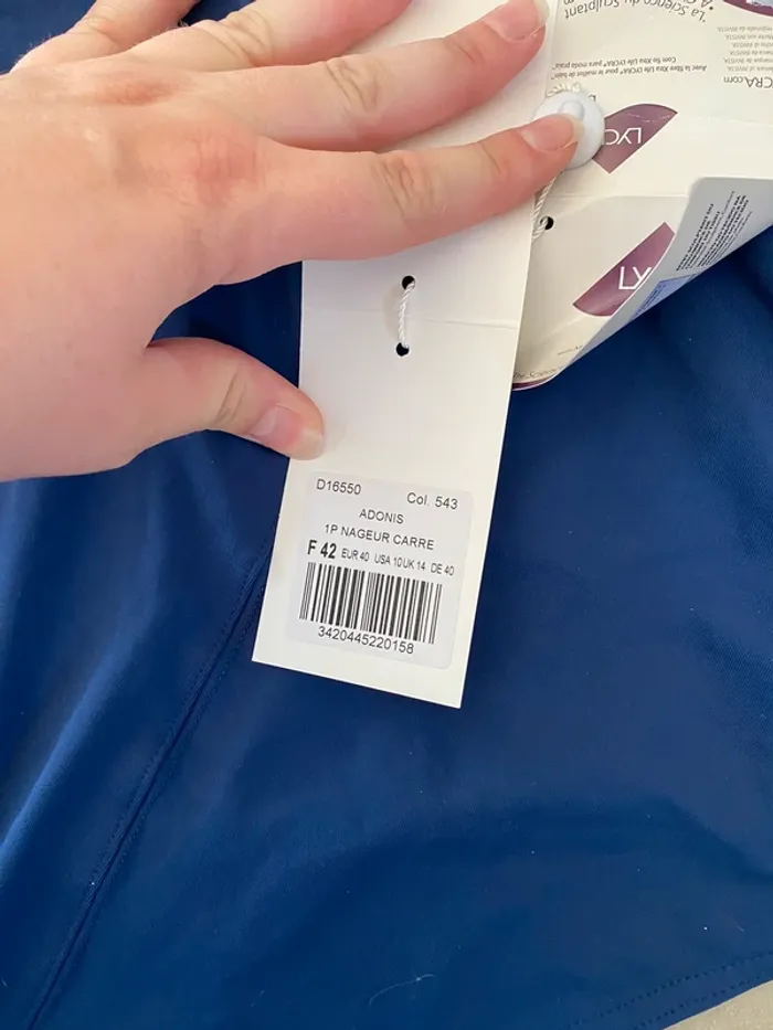 Maillot de bain une pièce - photo numéro 3