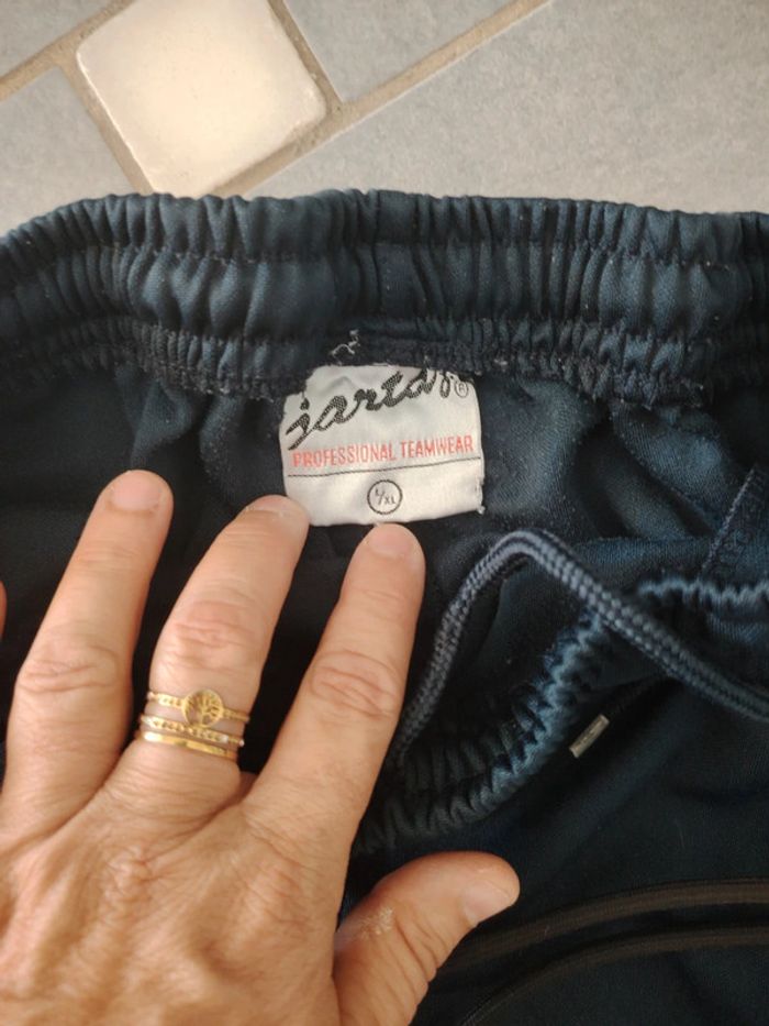 Bas survêtement mixte jartazi bleu marine taille L /XL tbe - photo numéro 4