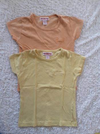 Lot 2 t-shirts 4 ans