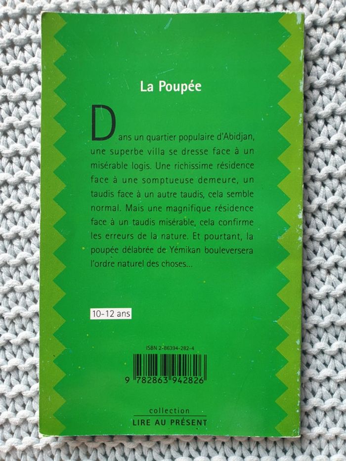 La poupée - photo numéro 2