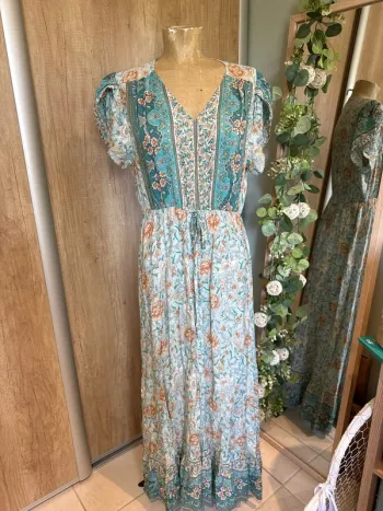 Jolie robe longue bohème femme fluide