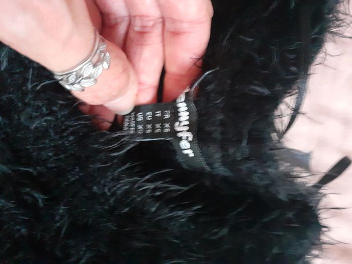 Pull court poilu pilou pilou XS - photo numéro 2