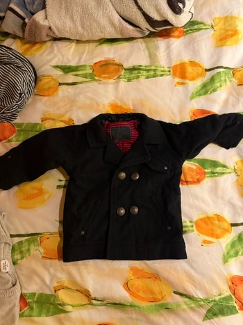 Manteau noir 12 mois