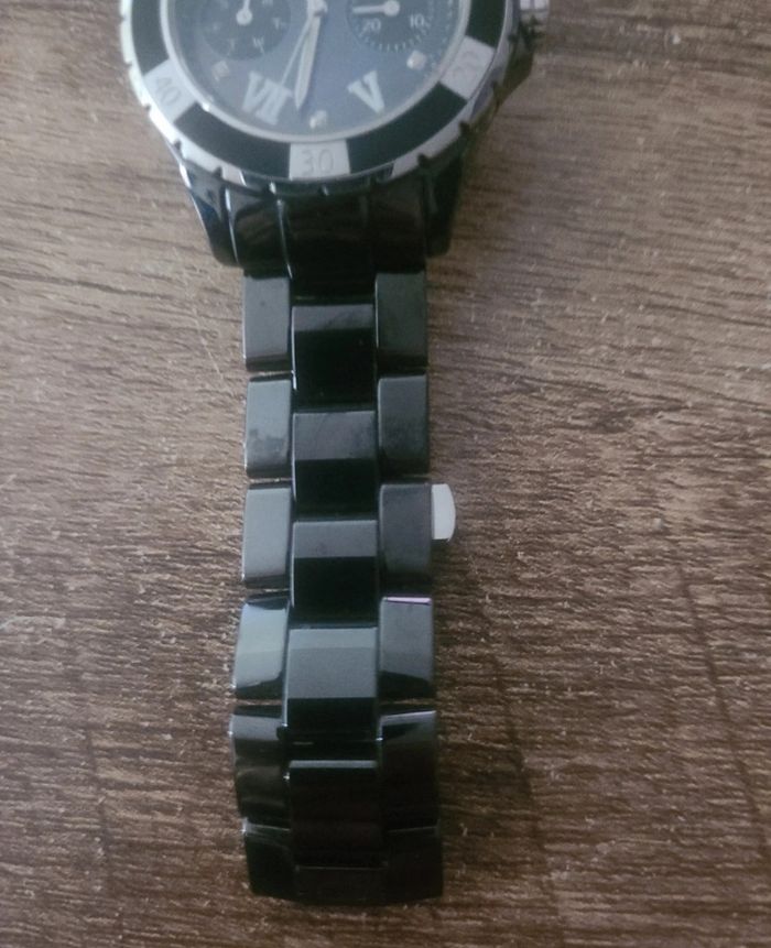 Montre guess - photo numéro 6