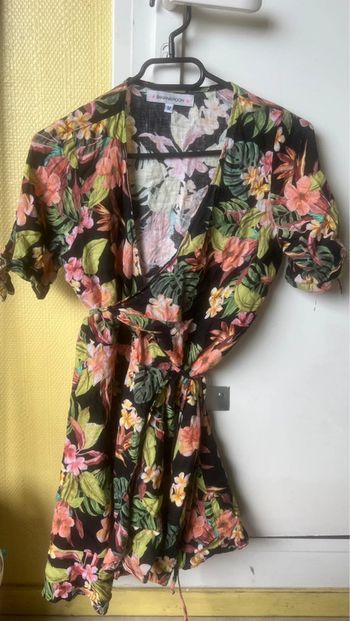 Robe courte portefeuille tropicale Banana Moon