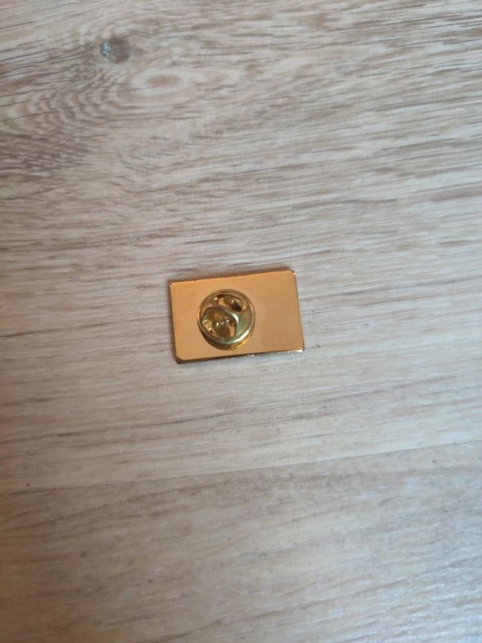 Pin's Monoprix Monoprix Beebs by Kiabi