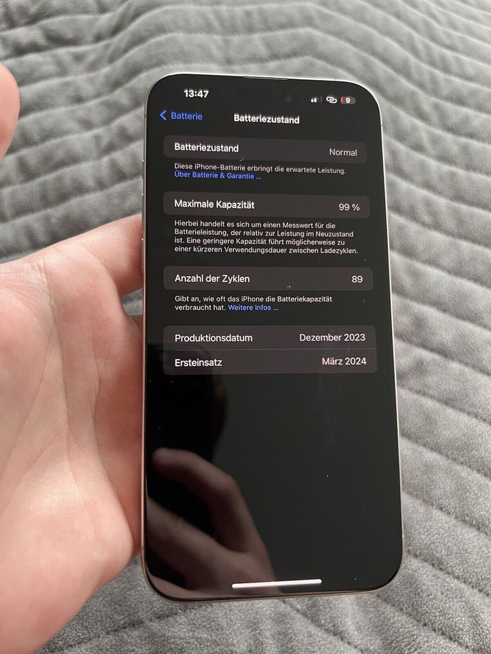 i P h o n e 15 pro Max - photo numéro 2